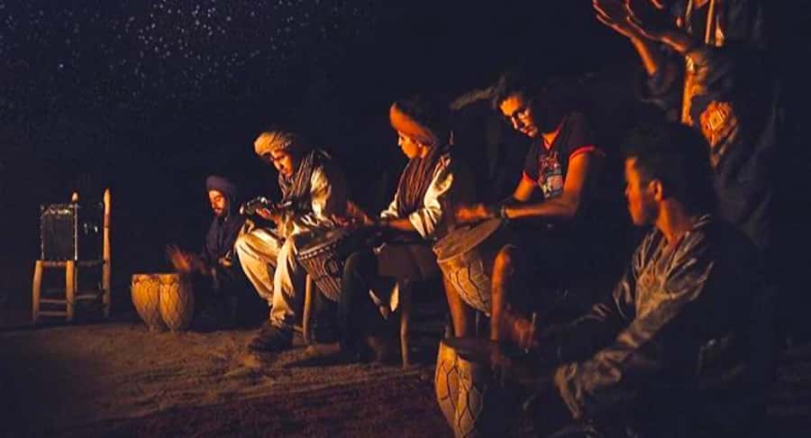 Marrakech: Agafay Ds Sunset with Dinner, Show & Tuareg Music - Leaving Marrakech in an air-conditioned minibus