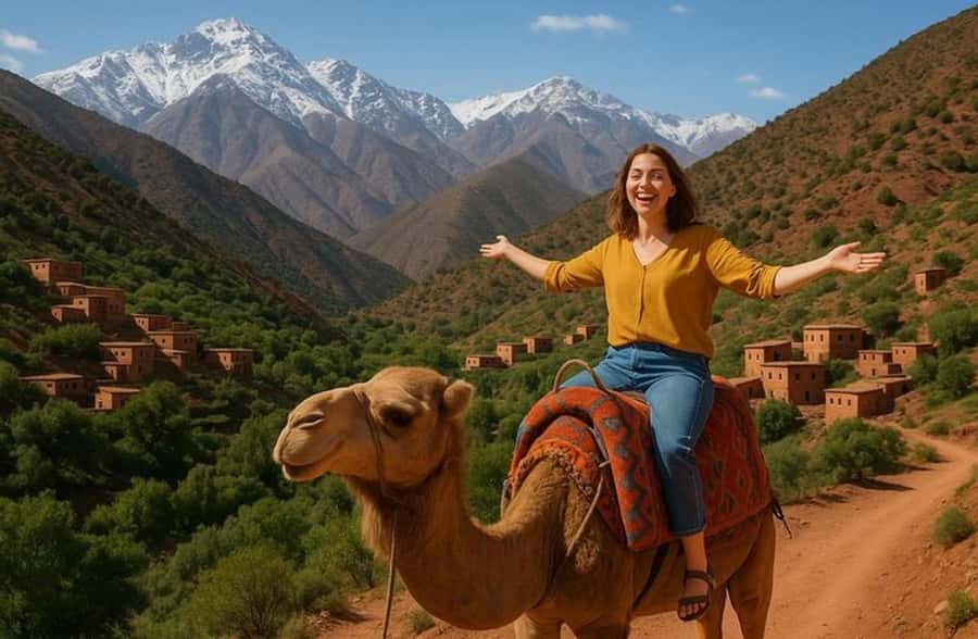 Marrakech: Atlas Mountain, Berber Villages, & Valleys Tour - A women-managed cooperative and Berber breakfast