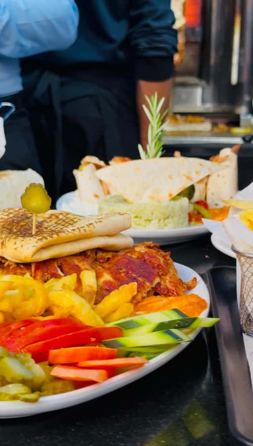 Marrakech: Authentic Local Dinner with Transport - Pickup in the medina and hotel areas