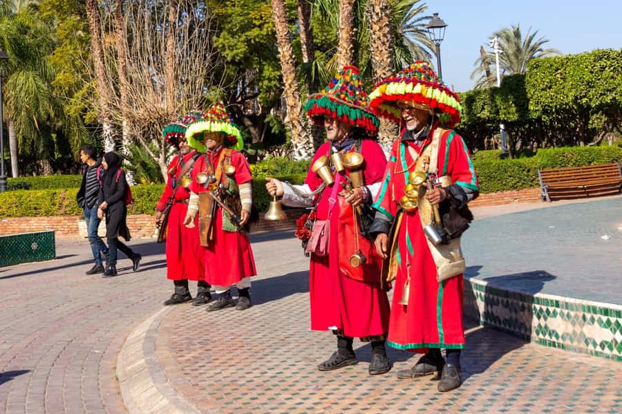 Marrakech: Bahia Palace Guided Tour – Skip-the-Line Access - Small details that improve the day