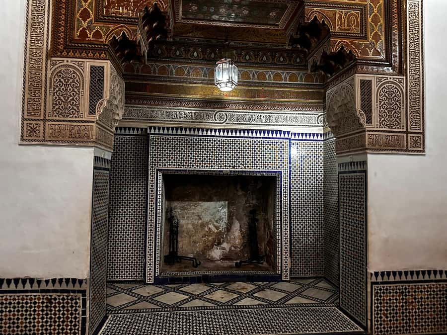 Marrakech: Bahia Palace Guided Tour with Skip-the-Line Entry - Timing, walking pace, and accessibility