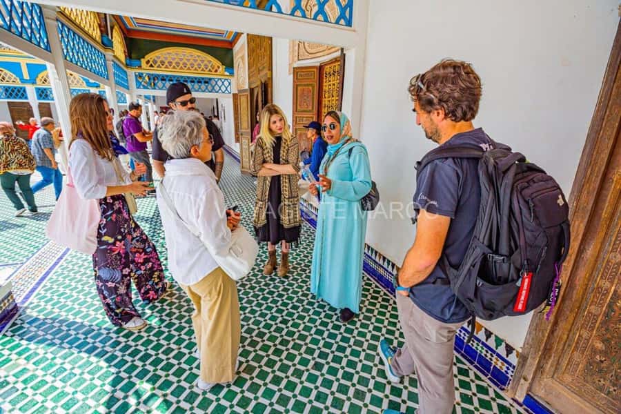 Marrakech: Bahia Palace, Madrasa Bn Yousef, Souk Medina Tour - Starting at Café Argana and Koutoubia Mosque