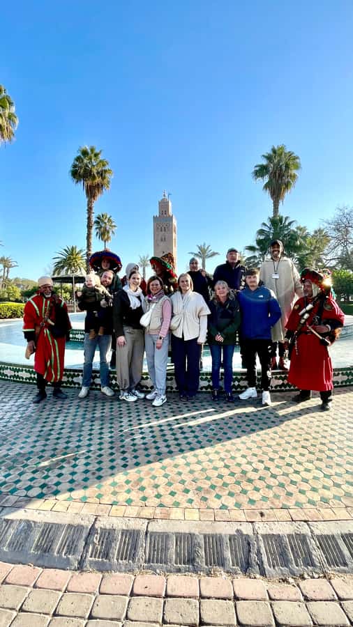 Marrakech: Bahia Palace, Madrassa & Souks Guided Tour - The Berber pharmacy stop