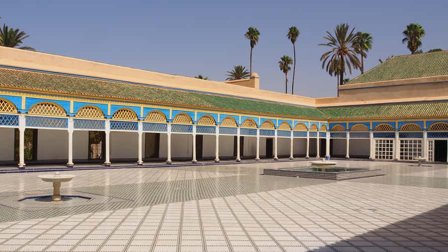 Marrakech: Bahia Palace, Saadian Tombs, & Koutoubia Mosque - The guides make the difference