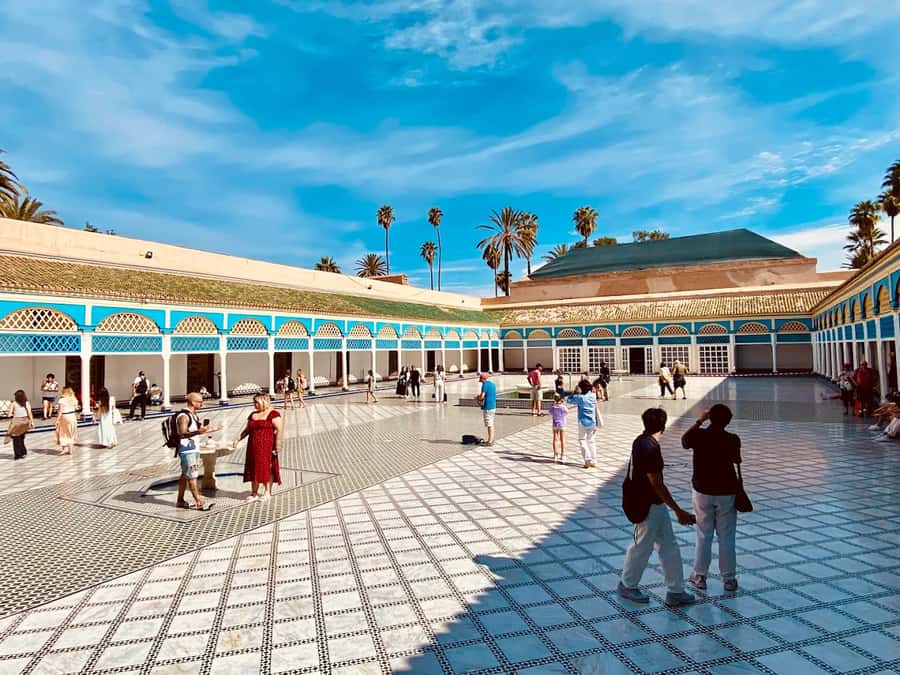 Marrakech: Bahia Palace, Saadian Tombs & Top Highlights Tour - Koutoubia Mosque and the Almohad skyline