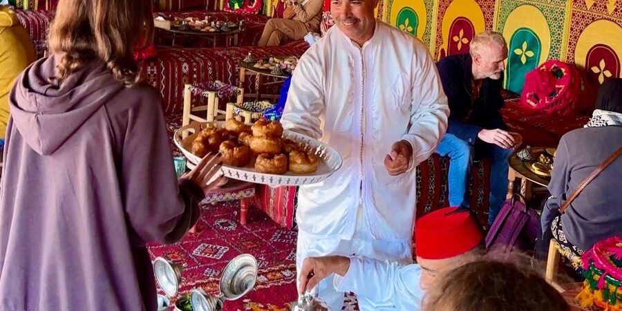 Marrakech: Balloon Flight, Berber Breakfast & Certificate - Forty to fifty minutes above the desert valleys