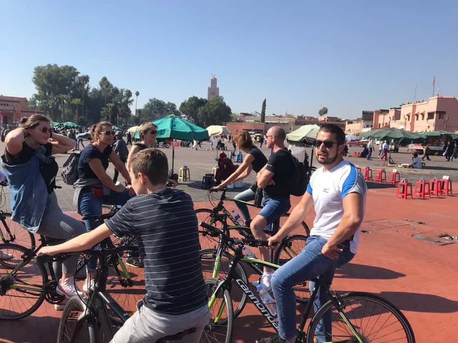 Marrakech: Bicycle Tour with a Local Guide - Starting in Gueliz and Hivernage