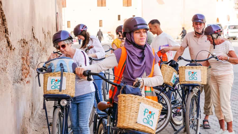 Marrakech: Cultural Bicycle Tour with Pastry and Tea - Why this bicycle tour shows more than Marrakech’s famous sights