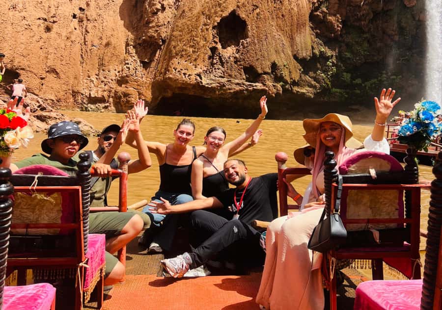 Marrakech: Day Tour to Ouzoud Waterfalls with Boat Trip - A walk through the basin and surrounding paths