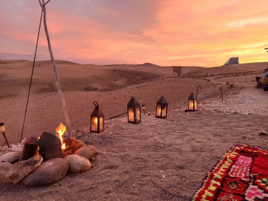 Marrakech: Dinner in Agafay Desert, Fire show & Camel Ride - Sunset views across the Atlas Mountains