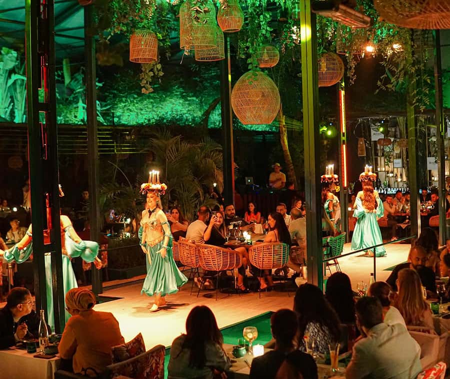 Marrakech : Dinner Show at Nouba Restaurant - Dress code and who will enjoy Nouba