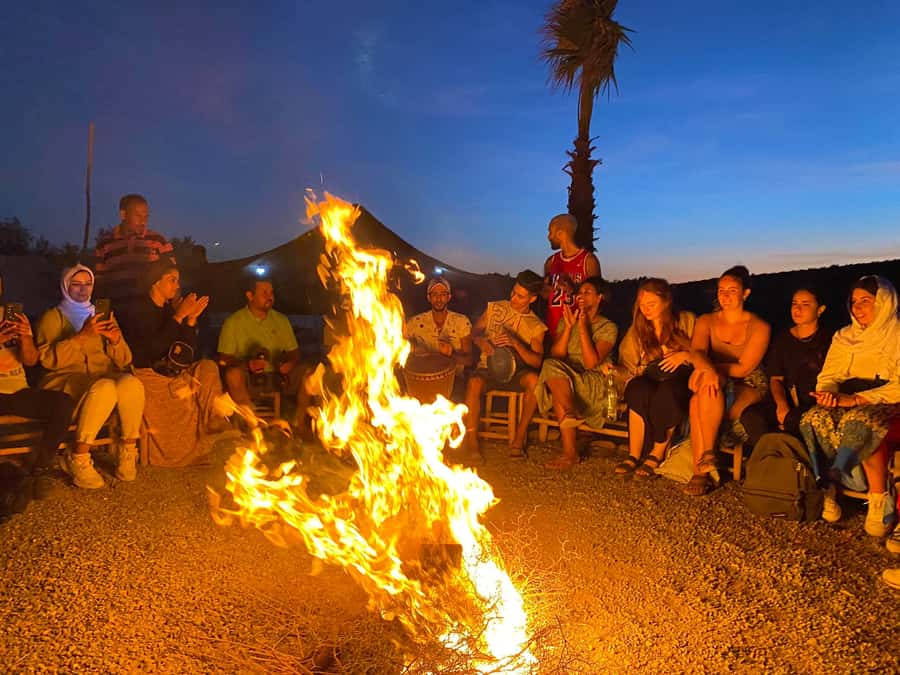 Marrakech: Evening Escape to the Agafay Desert - Mint tea and the first welcome at camp