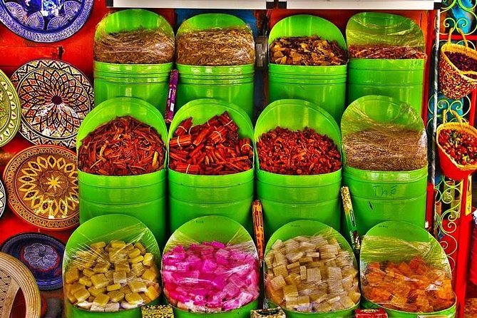 Marrakech: Exclusive Private Shopping Adventure in The souks - The extra shopping and sightseeing stops