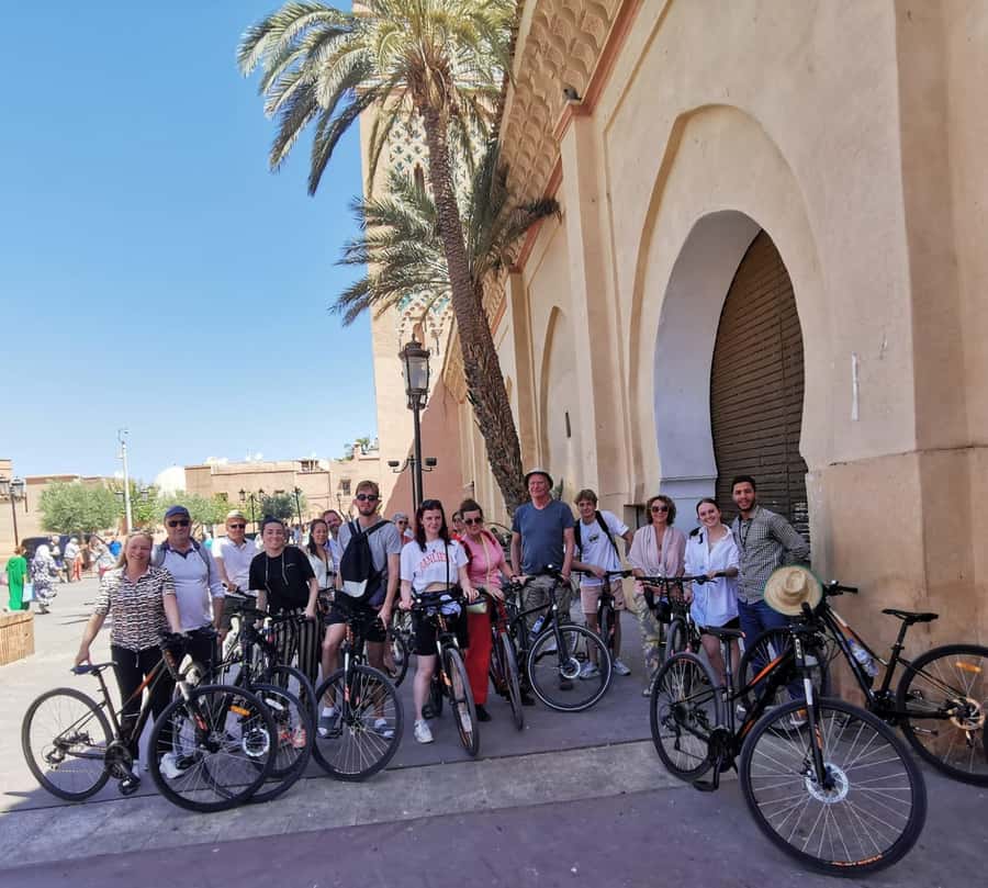 Marrakech: Guided Bike Tour with a local Guide - The Mellah, Bahia Palace, and spice shops
