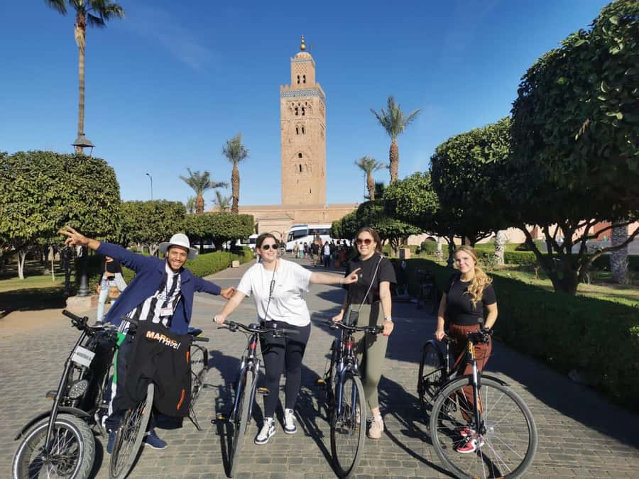 Marrakech: Guided Bike Tour with a local Guide - Meeting in Gueliz at Morocco Toubkal Adventure