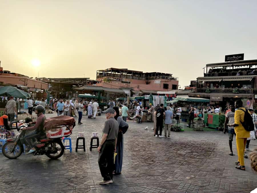 Marrakech: Guided Tour by Night - Why Marrakech feels different after sunset