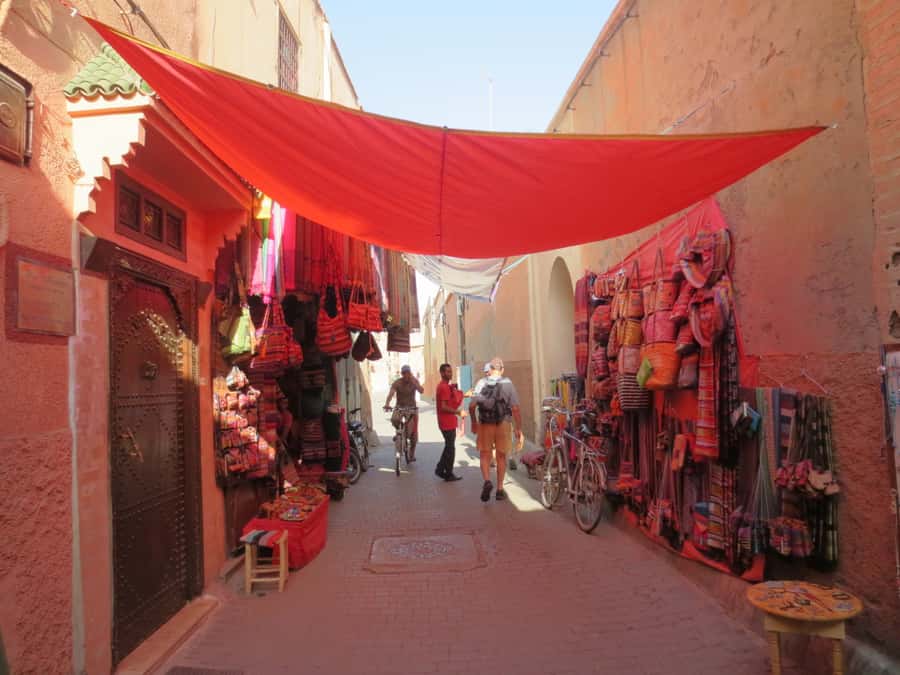 Marrakech: Historical Discovery Tour - Market lanes, color, and the practical side of shopping