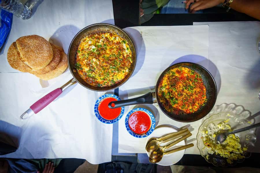 Marrakech: Local Food Tasting Tour with a Guide - The first bites: msemen, harira, dates, and chebakia