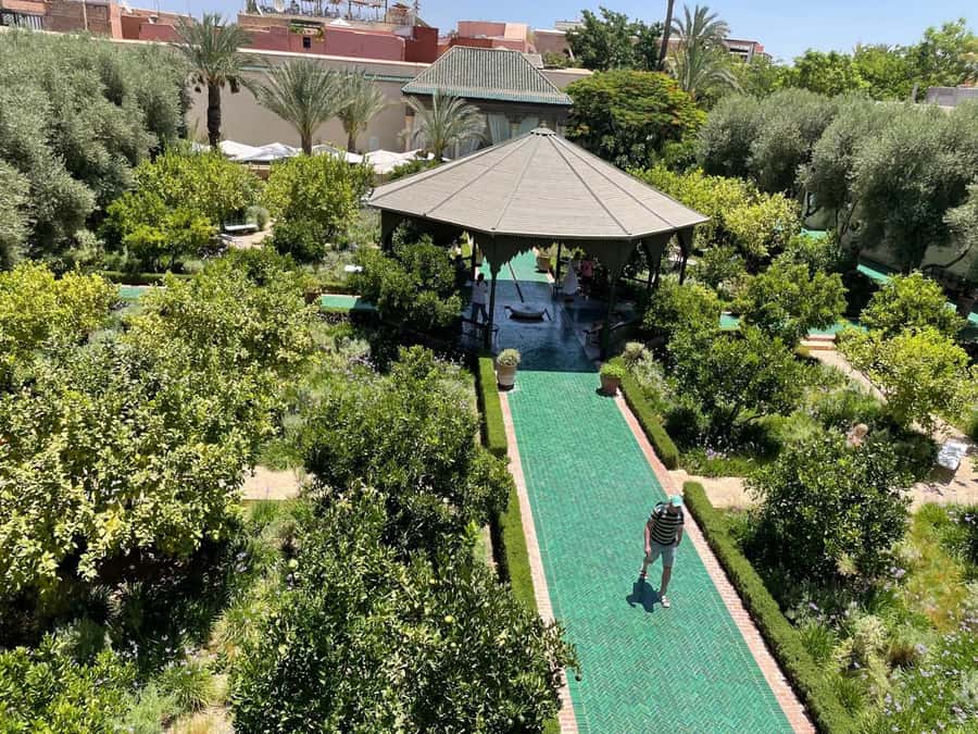 Marrakech: Madrasa Ben Youssef, Secret Garden & Medina Tour - Hammams, spices, and the practical side of Moroccan life