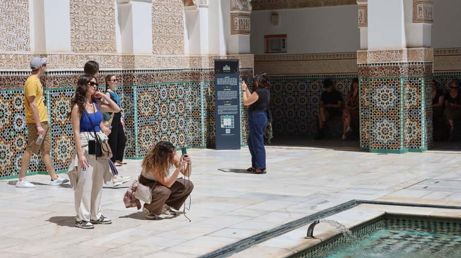 Marrakech: Madrassa Ben Youssef, Secret Garden & Medina Tour - A guided walk through the Medina