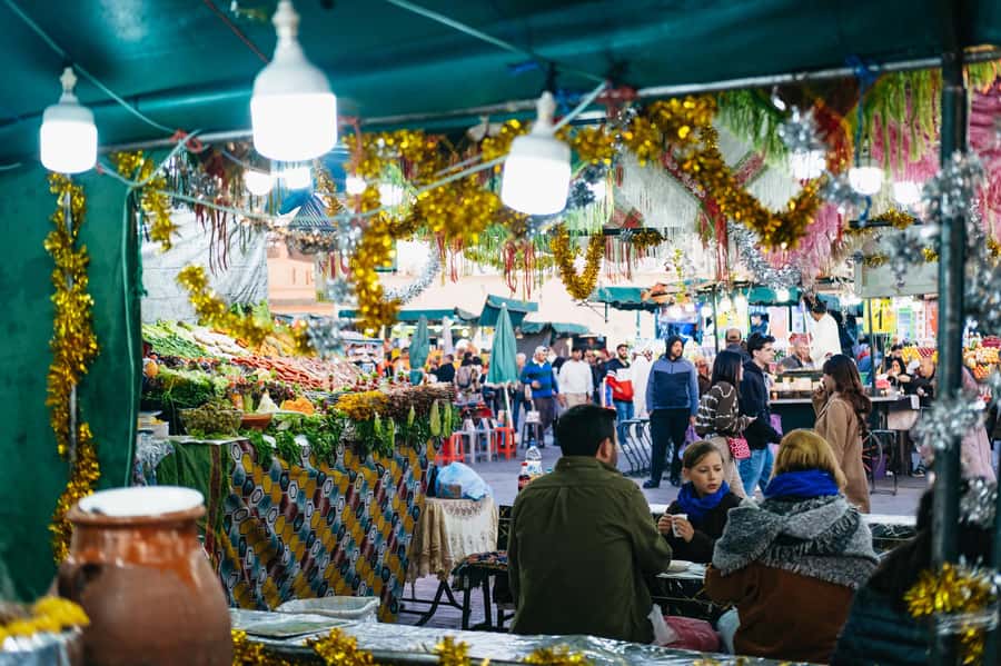 Marrakech: Medina by Night Walking Tour with Moroccan Tea - Key points to know before you book