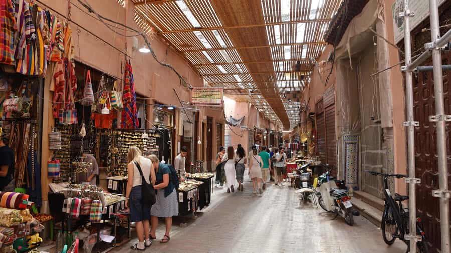 Marrakech: Medina, Souks, Artisans Guided Tour with Mint Tea - Leather, textiles, and the dyers’ quarter