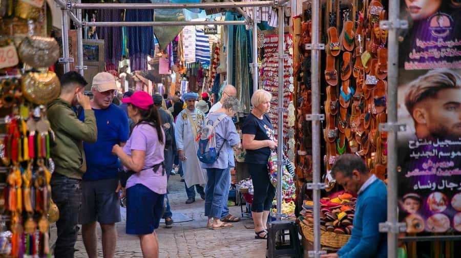 Marrakech: Medina Souks, Hidden Markets and Shopping Tour - Spice Square, Herbs, and the Scent of the Medina