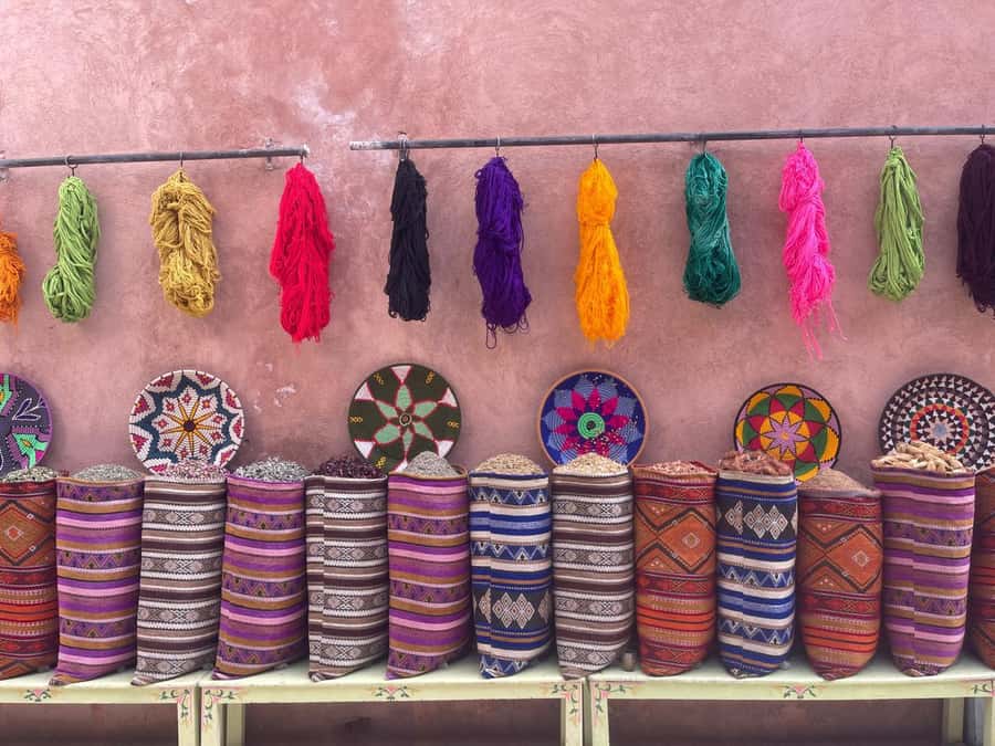 Marrakech: Medina Souks, Hidden Markets and Shopping Tour - Four Hours on Foot: What the Pace Feels Like