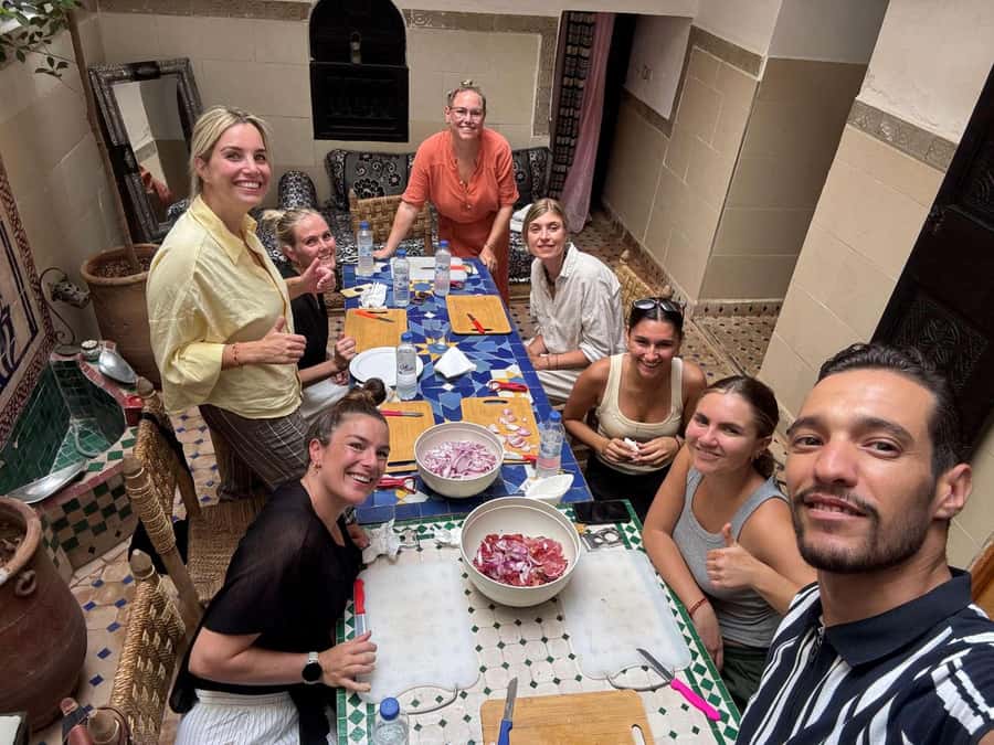 Marrakech: Moroccan Cooking Class with Local Chef - Mint tea is part of the lesson