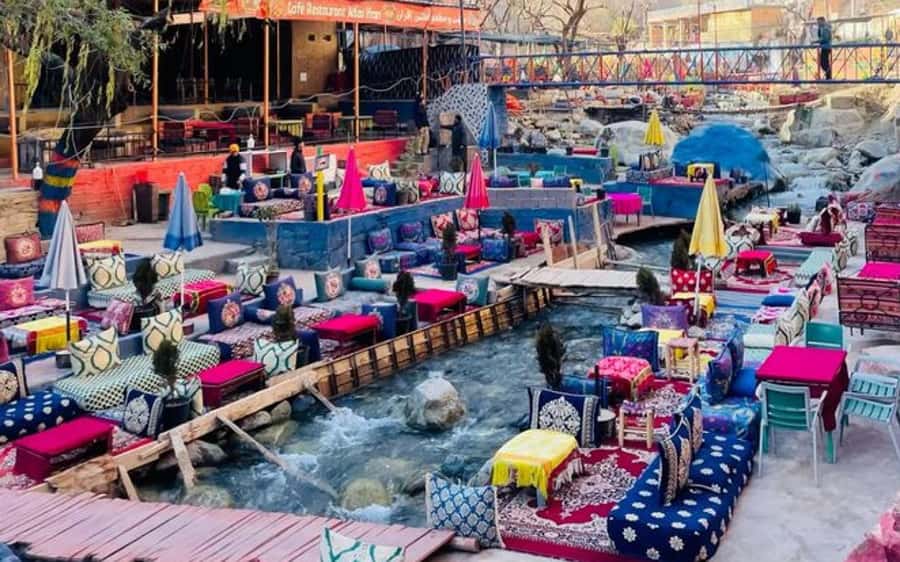 Marrakech: Ourika Valley with guid + lunch +Atlas Mountains - Berber culture and argan oil along the route
