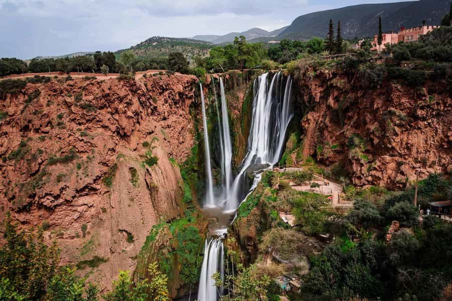 Marrakech: Ouzoud Waterfalls Guided Day Trip with Boat Ride - Practical preparation for a better day