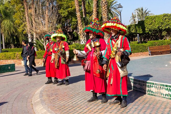 Marrakech: Palace, Museum, Madrasa & Medina Highlights Tour - Dar El Bacha Museum and the route’s flexible stop