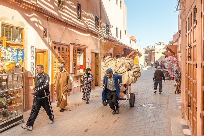 Marrakech: Palace, Museum, Madrasa & Medina Highlights Tour - Starting at Jemaa el Fna