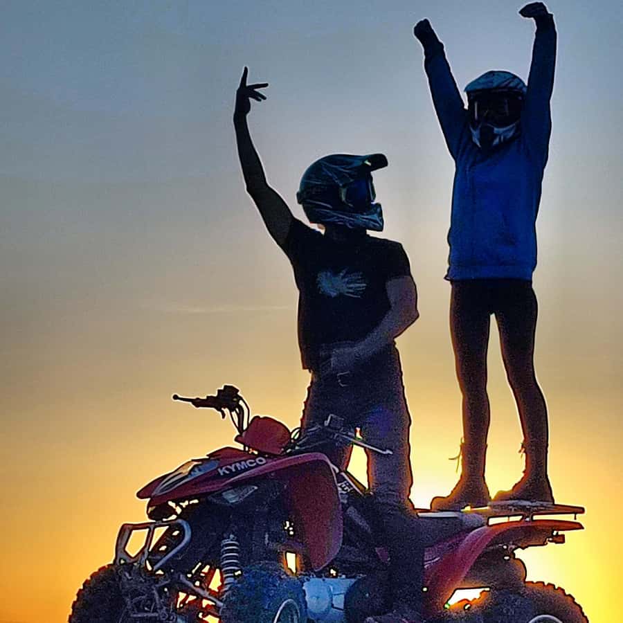 Marrakech: Palmeraie Private Quad Bike Experience - The photo stop and sunset over the mountains