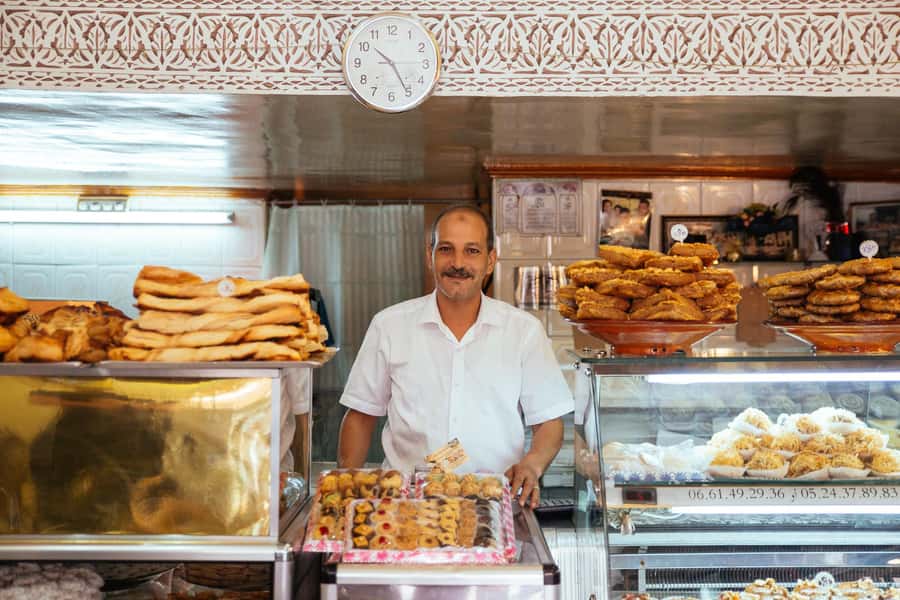 Marrakech: Private Food Tour – 10 Tastings with Locals - Starting at Mellah Square