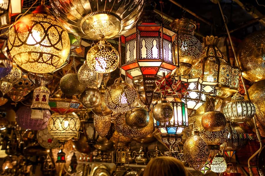 Marrakech: Private Full-Day City Tour w/ Majorelle Garden - Majorelle Garden and the cobalt-blue pause