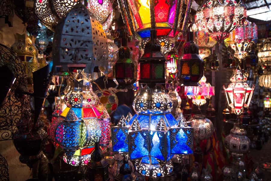Marrakech: Private Half-Day City Highlights Tour - Entering the souks with a local guide