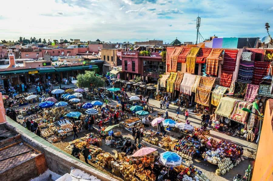 Marrakech Private Medina Tour: Bahia Palace & Ben Youssef - Meeting at Café France without getting lost