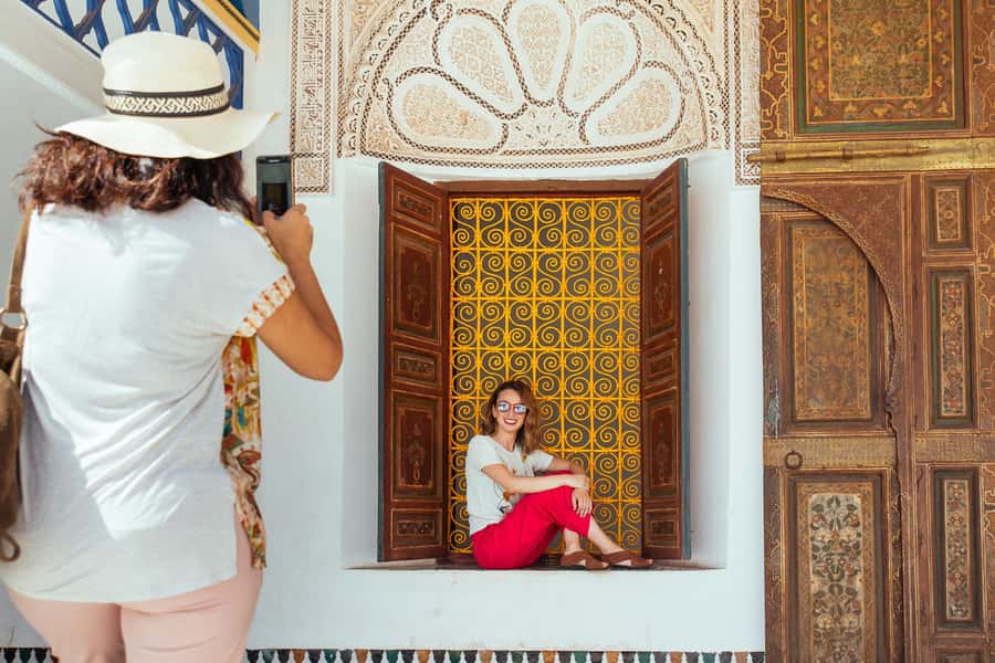 Marrakech: Private Tour w/ Locals – Highlights & Hidden Gems - The souks, artisans, and practical shopping advice