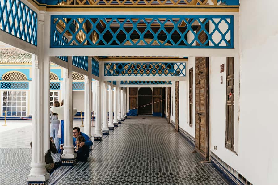 Marrakech: Saadian Tombs & Bahia Palace, Medina Guided Tour - Bab Agnaou and the Kasba