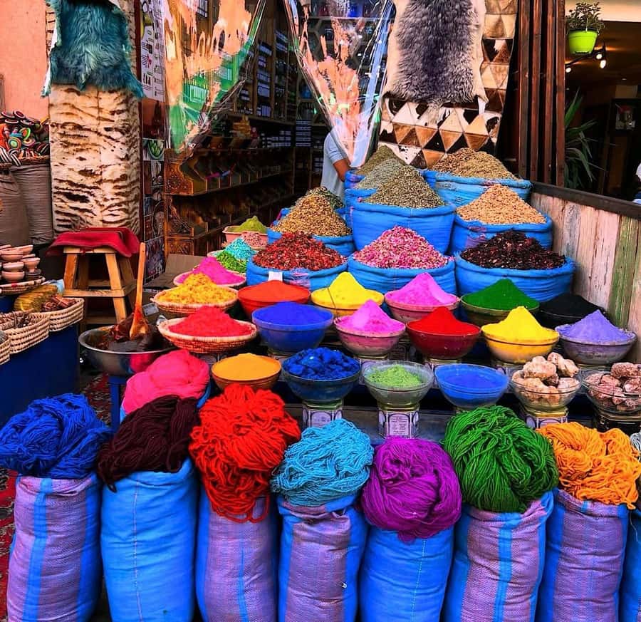 Marrakech: Souk Tour & Berber Hammam with Massage - Who should book this experience?