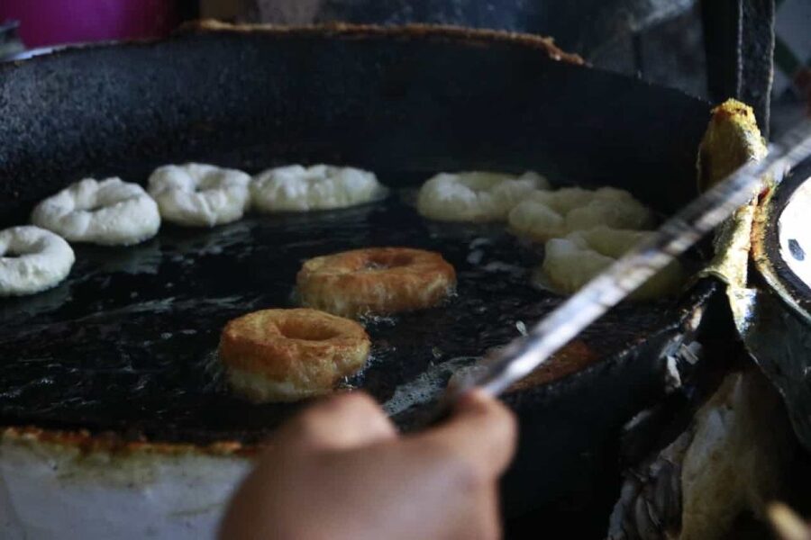 Marrakech: Street Food Tour with a Local Guide - The guides make the difference