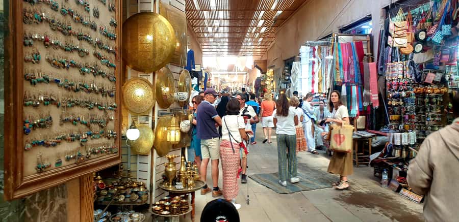 Marrakech: Tailor-Made City Tour With Your Own Private Guide - Finishing at Jemaa el-Fna