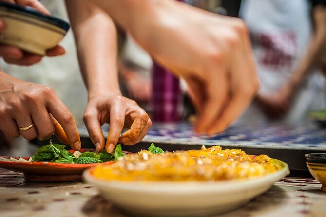 Marrakech Tour: Tajine Cookery Class Experience - Lunch in the courtyard or on the rooftop