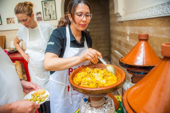 Marrakech Tour: Tajine Cookery Class Experience - Practical details that affect your morning