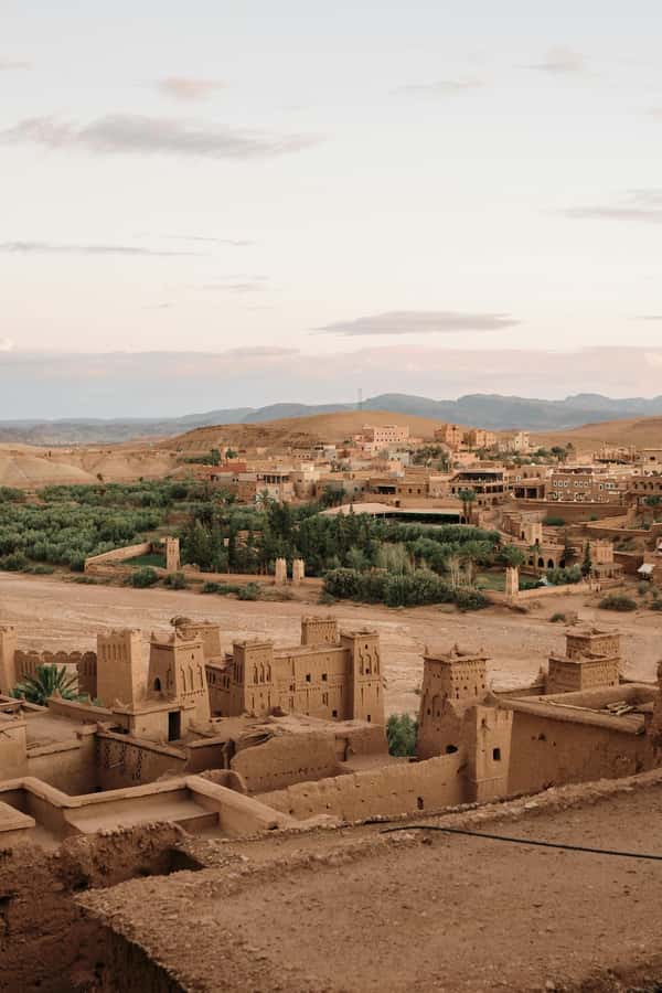 Marrakech: UNESCO Kasbahs and Telouet Green Valley Day Trip - Walking through Ait Ben Haddou