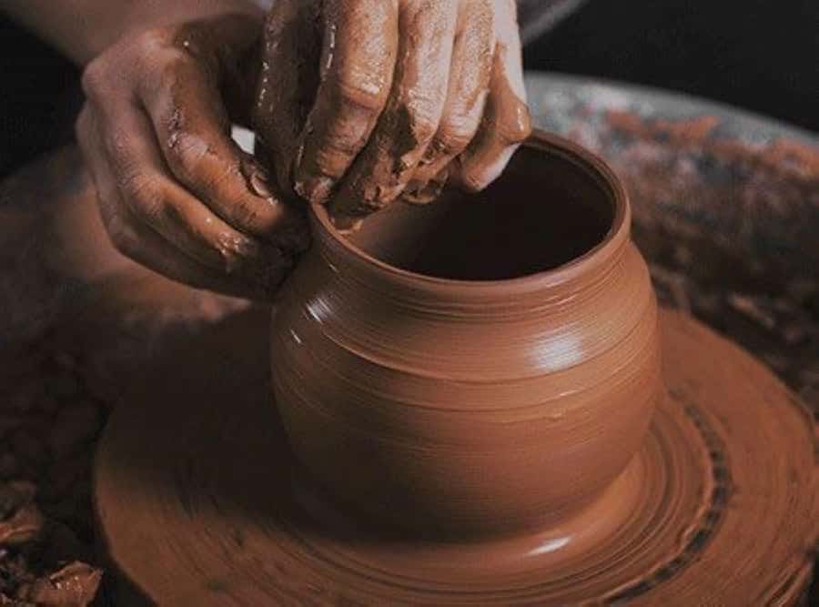 Marrakech: Workshop for Pottery - A Moroccan tea break with pastries