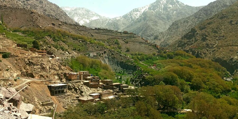 Marrakesh: 2-Day Mt. Toubkal Trek with 1-Night Stay & Meals - Weather, seasons, and equipment