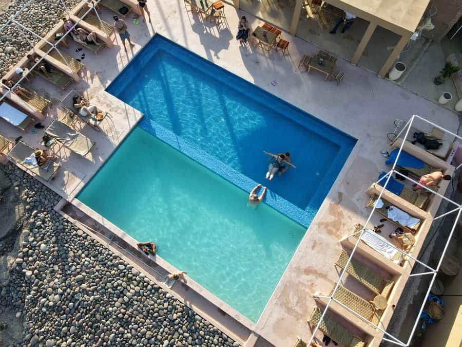 Marrakesh: Agafay Desert 3-Course Dinner Show & Pool Access - Why the Agafay Desert makes sense for an evening trip