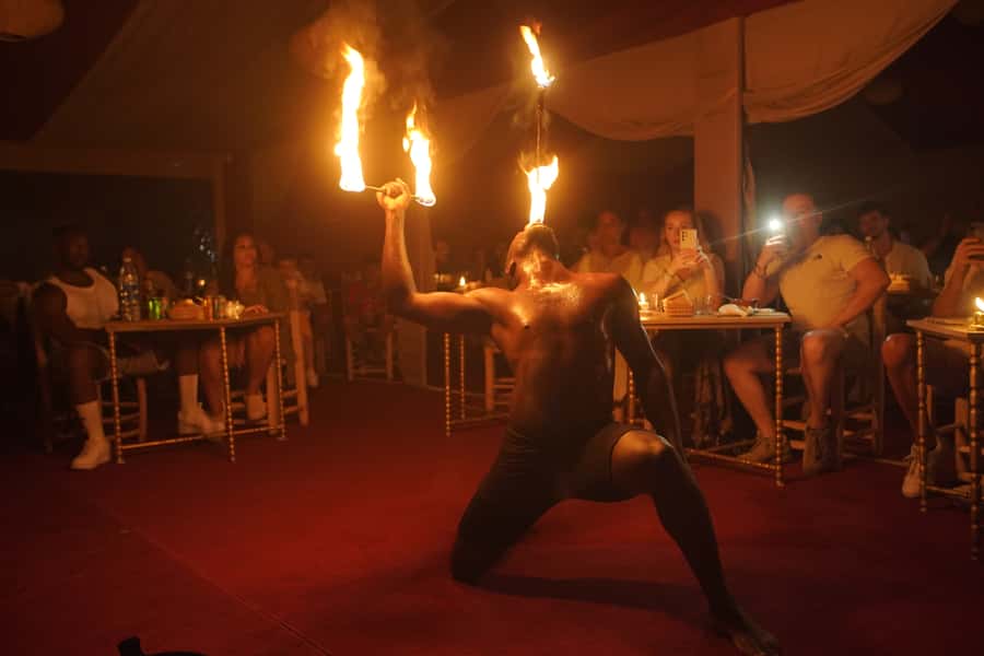 Marrakesh: Agafay Desert 3-Course Dinner Show & Pool Access - Gnawa music, dancing, and fire eating